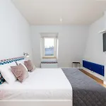 S18 Boutique - Old Town 4*