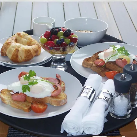 Apart-hotel S18 Boutique - Old Town 4*