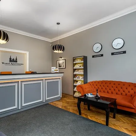 S18 Boutique - Old Town