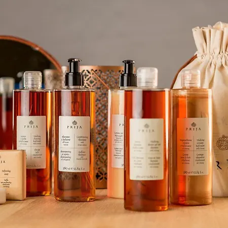 S18 Boutique - Old Town 4*