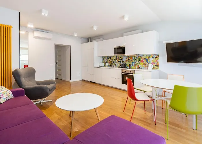 S18 Boutique - Old Town Aparthotel 4*