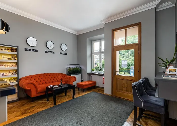 S18 Boutique - Old Town Aparthotel 4*