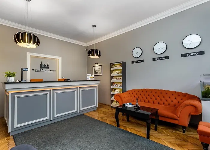 S18 Boutique - Old Town