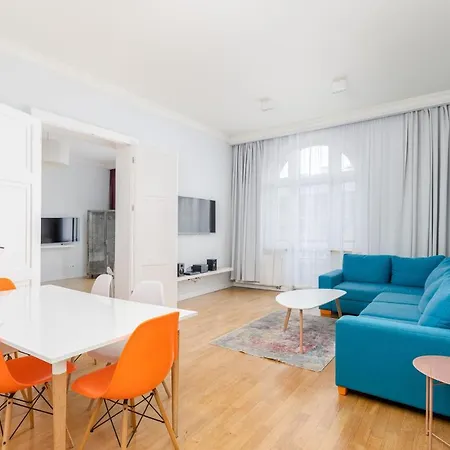 S18 Boutique - Old Town 4*